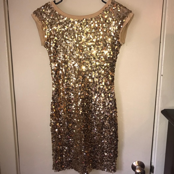 Dress - Picture 1 of 2